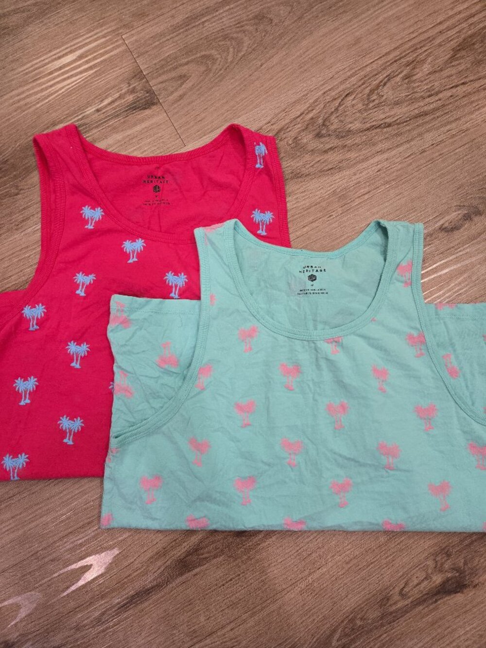 Urban Heritage Palm Tree Tank Top Pair Bundle